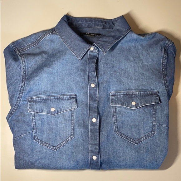 Women’s Tahari Denim Jacket - Picture 3 of 3